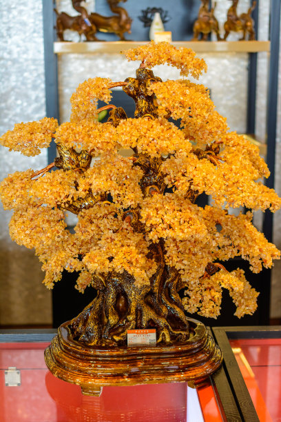 南山佛教文化园：中国风纪念品、玉石工艺品与观音像礼品店图片下载