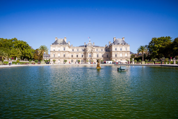 卢森堡宫及花园图片下载