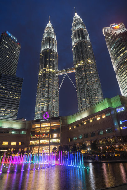 马来西亚马来西亚国家石油公司大厦图片下载