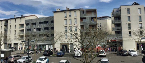 冠状病毒的人图片下载