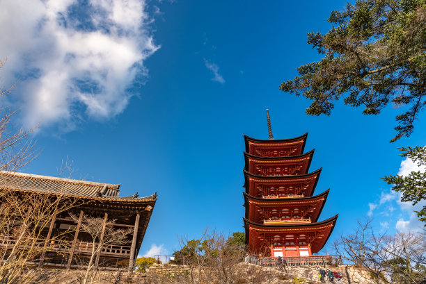 宫岛的五层宝塔图片下载