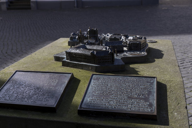 Braunschweig历史建筑的青铜微型模型图片下载