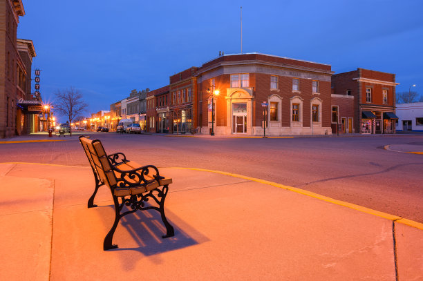 麦克劳德堡镇的日落图片下载
