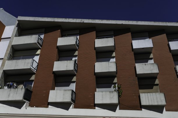 里斯本美丽的阿拉米达区。葡萄牙图片下载