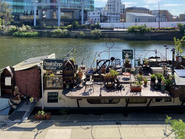 运河船书店国王十字伦敦图片下载