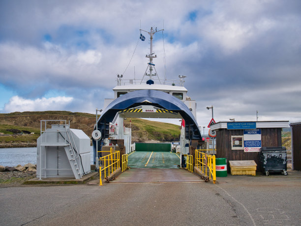 设得兰岛间滚轮汽车渡轮比格图片下载