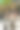 市中心街头卖艺者的后视图图片下载