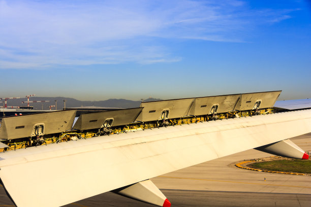 在降落图片下载