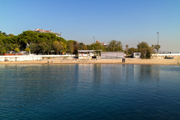 卡德博斯坦图片下载