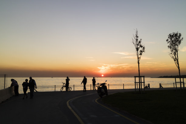 卡德博斯坦图片下载