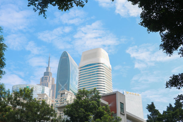 广盛国际大厦、珠江大厦、金老世纪大厦，位于广州中央商务区。图片下载