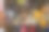 人们走在摩洛哥马拉喀什的露天市场上图片下载