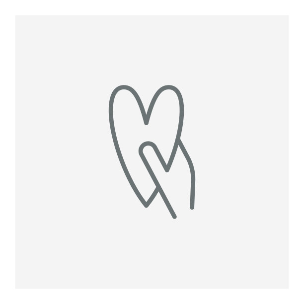 手中的爱心图标图片下载