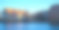 码头附近的旧砖和现代玻璃节能建筑全景。蓝色的小时时间。图片下载