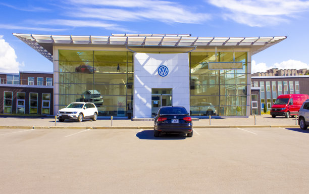 乌克兰基辅的大众汽车商店图片下载