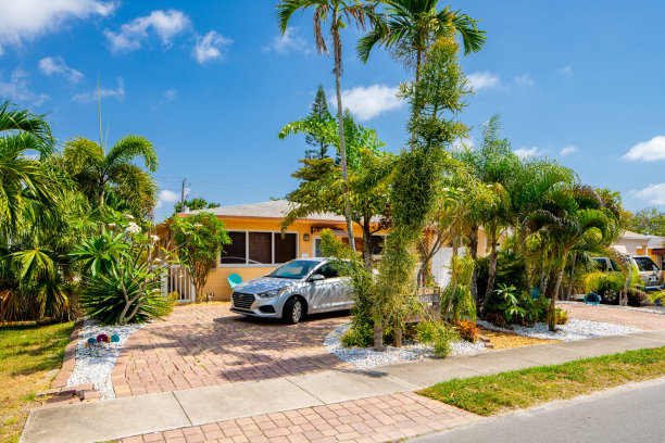 照片系列的家庭在达尼亚海滩佛罗里达州布劳沃德县的一个分部图片下载