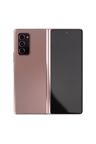 三星Galaxy Z Fold2白色背景。新款智能手机，可近距离折叠屏幕。图片下载