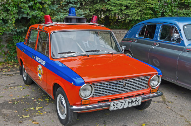 苏联汽车国家交通巡逻队图片下载