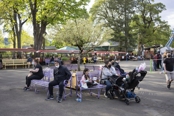 波特兰重新开放的橡树游乐园图片下载