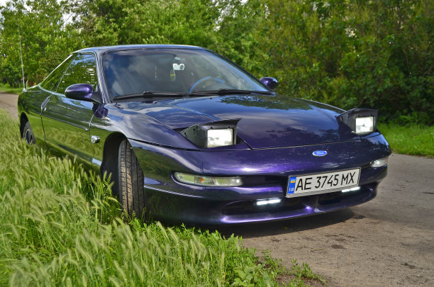 漂亮的跑车图片下载