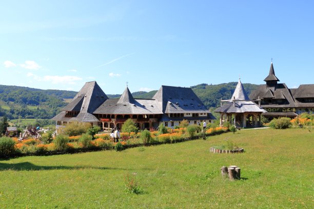 罗马尼亚风景如画的建筑图片下载