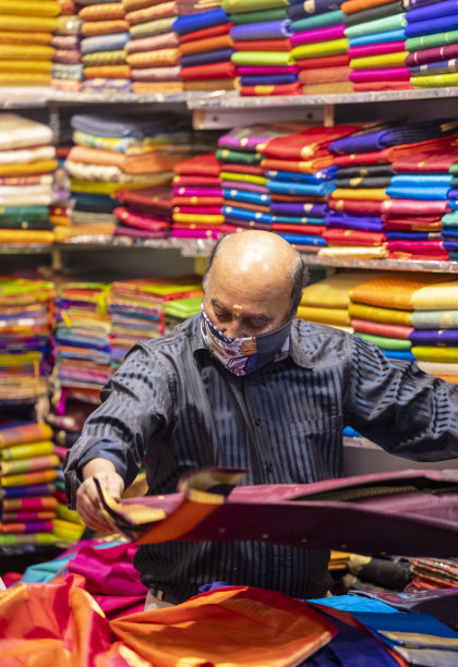 本地市场的本地店主图片下载