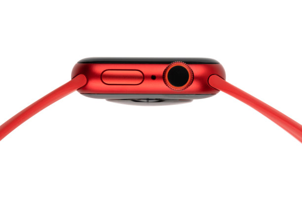 白色背景下的Apple Watch 6 (PRODUCT)RED智能手表图片下载