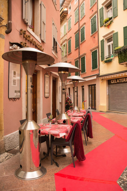 加尔达湖滨街和圣诞节 2图片下载