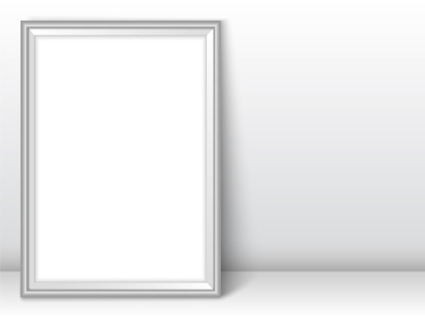 框模板。银相框模型。靠近墙壁的框架在地板上有现实的阴影。矢量模板，用于展示您的照片艺术或其他工艺品。图片下载