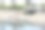 照片背景是高速公路。图片下载