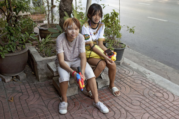 曼谷的泼水节图片下载