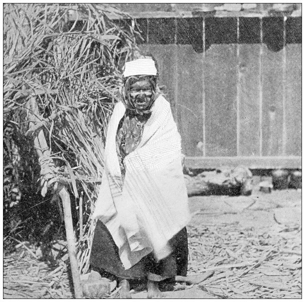 古色古香的加州旅行照片:土著妇女图片下载