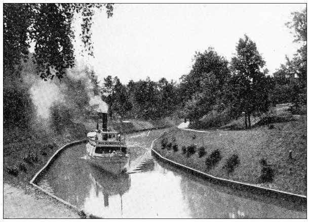 瑞典古玩旅行照片:运河船图片下载