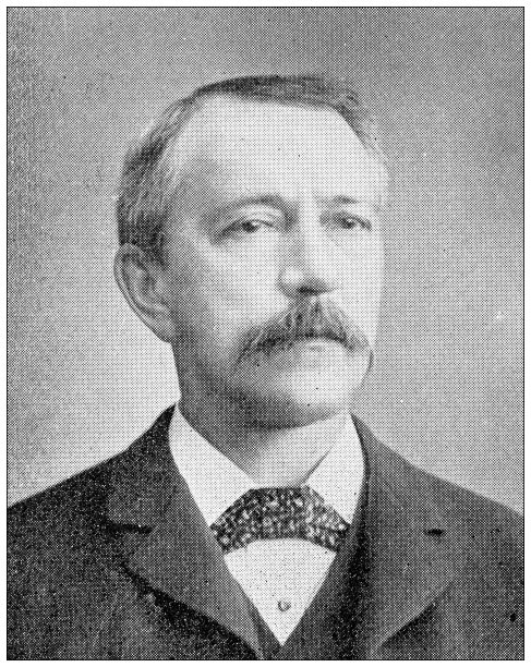 来自堪萨斯劳伦斯的古董照片，1898年:T J Sternberg，城市工程师图片下载