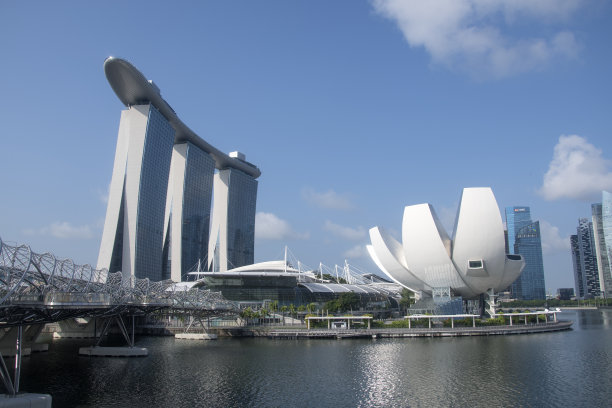新加坡滨海湾金沙和艺术科学博物馆图片下载