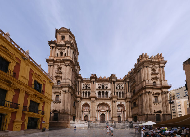 大教堂是位于西班牙南部安达卢西亚马拉加市的一座罗马天主教教堂图片下载