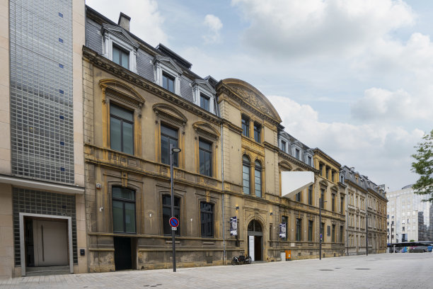 卢森堡赌场艺术中心图片下载