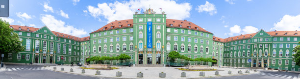 什切青市乌尔扎德大楼的市政厅图片下载