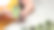 女手里捧着一盆木萼仙人掌。有选择性的重点。图片为文章的爱好，植物。图片下载