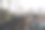 上海地铁地铁列车在轨道上。图片下载