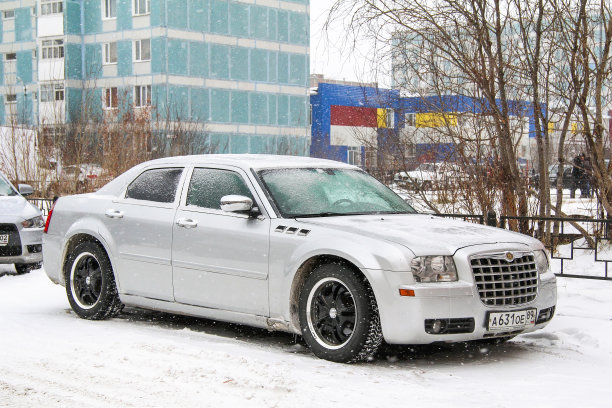 克莱斯勒300 c图片下载