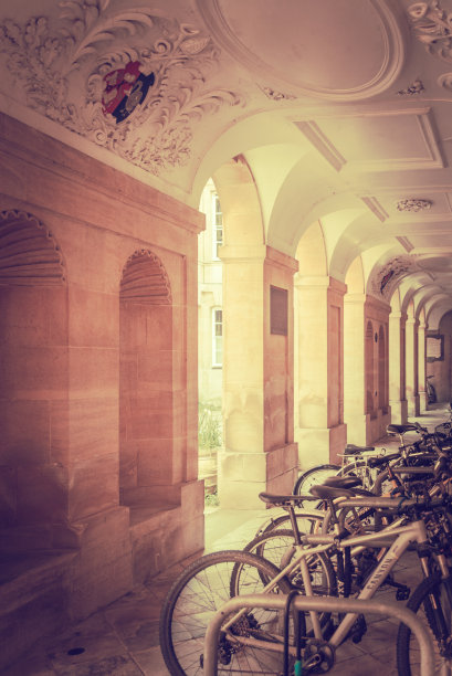 怀旧的牛津大学老学生的照片。图片下载