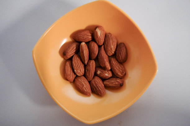 杏仁图片下载