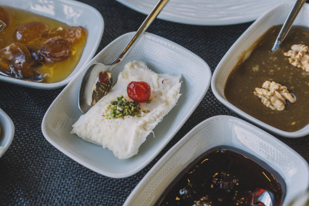 早餐桌的库存照片-早餐桌图片下载