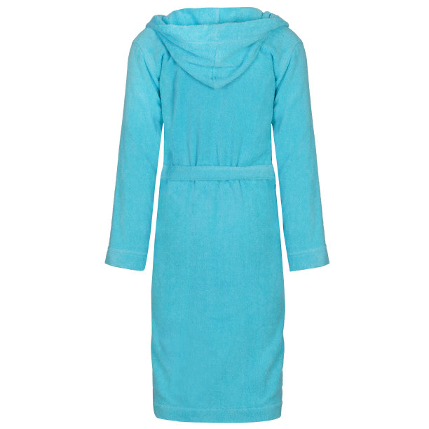 白色背景上的蓝色浴袍照片图片下载