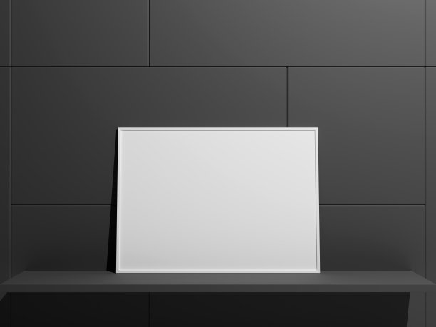 靠墙挂着空荡荡的空白画框图片下载