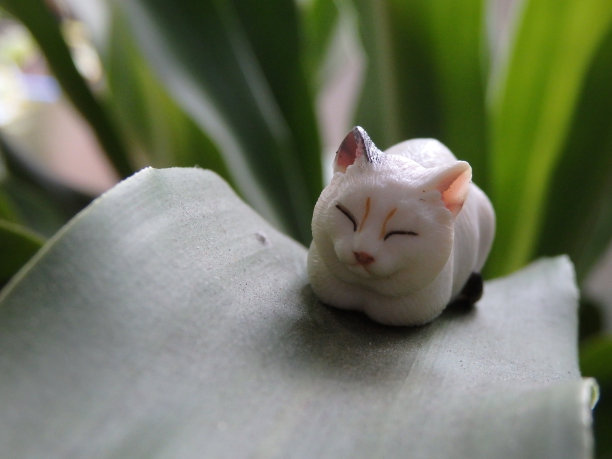 猫小雕像图片下载