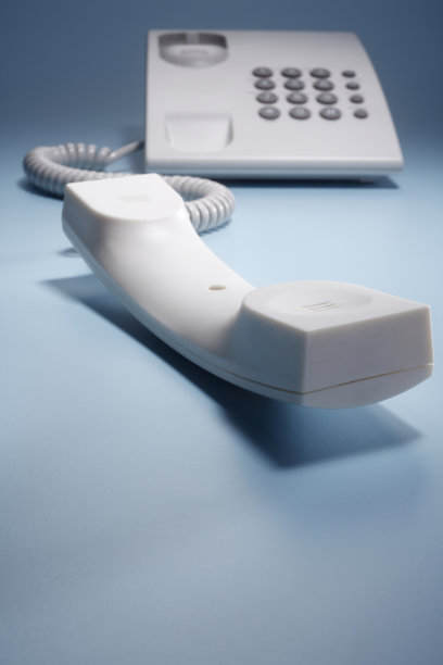 电话听筒掉了图片下载