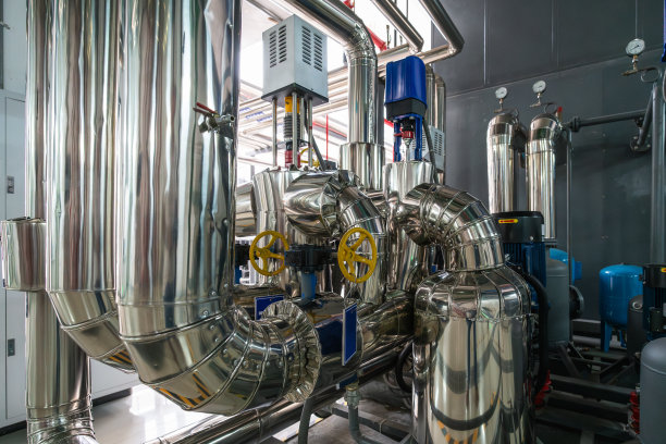 吸收式热泵的管路和阀门图片下载