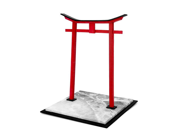 日本神社大门的复制品，孤立在白色背景上图片下载